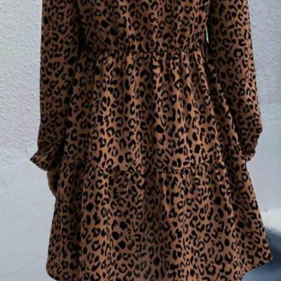 All Over Leopard Print Bishop Sleeve Dress - Picture 5 of 7